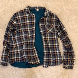 Men’s lines plaid flannel